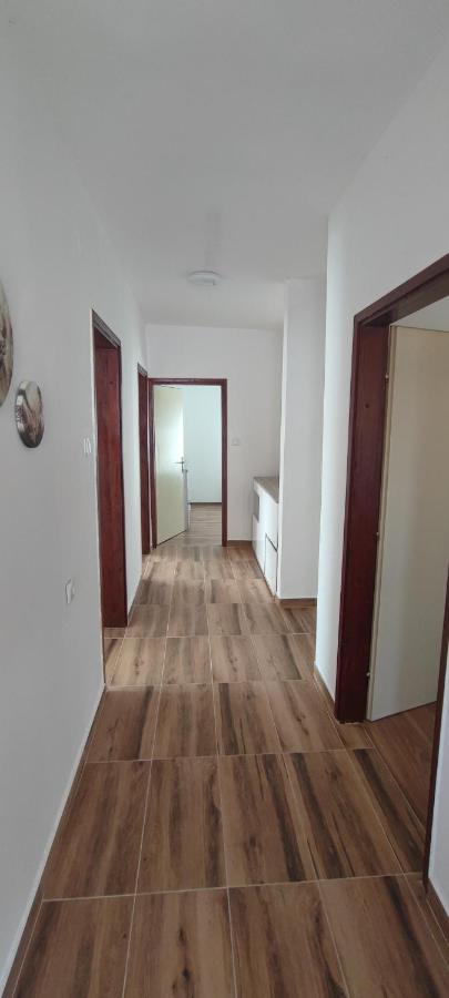 리예카 Modern And Cosy With Panorama View 아파트 외부 사진